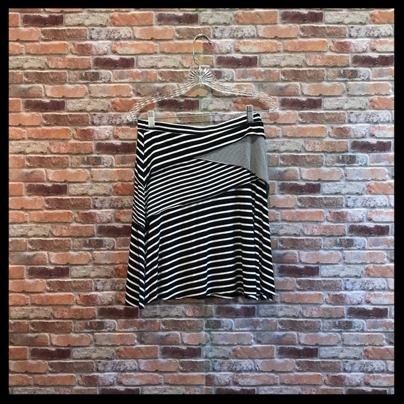 Pomelo Dresses & Skirts - Stitch Fix Pomelo Benny Tiered Swing Skirt